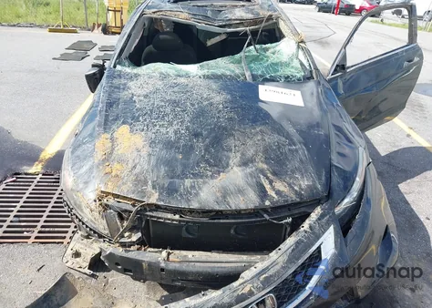 2009 Honda Accord 2.4 Ex from USA, damaged, VIN 1HGCS12799A006637